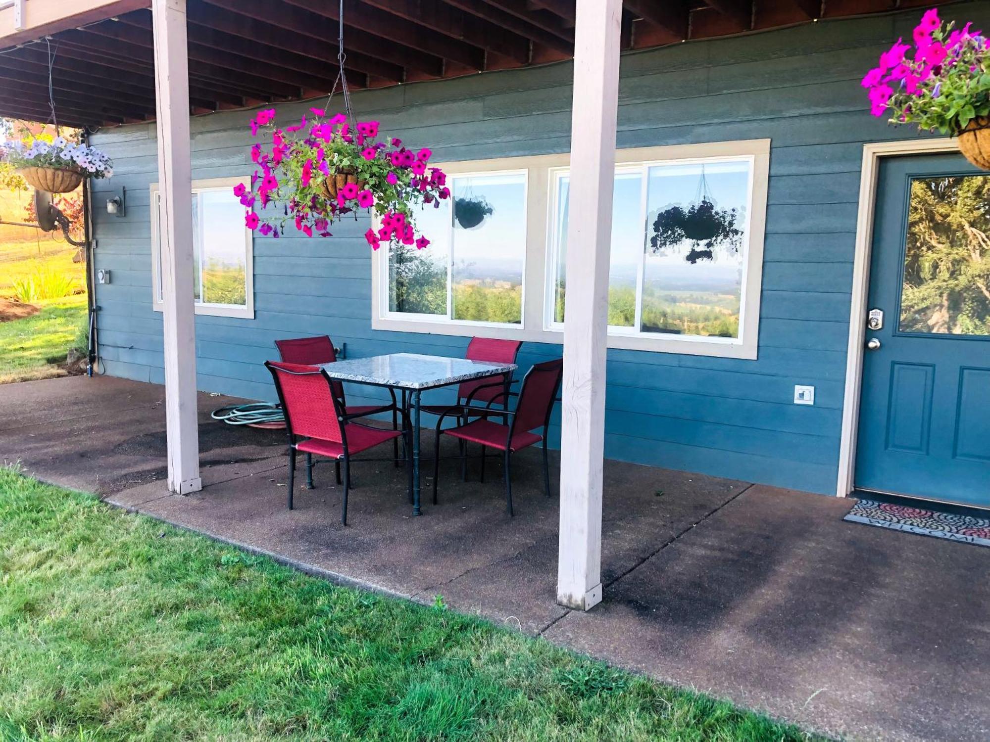 2 Bedroom Suite: Views, Private Entrance, Evchgr Amity Buitenkant foto
